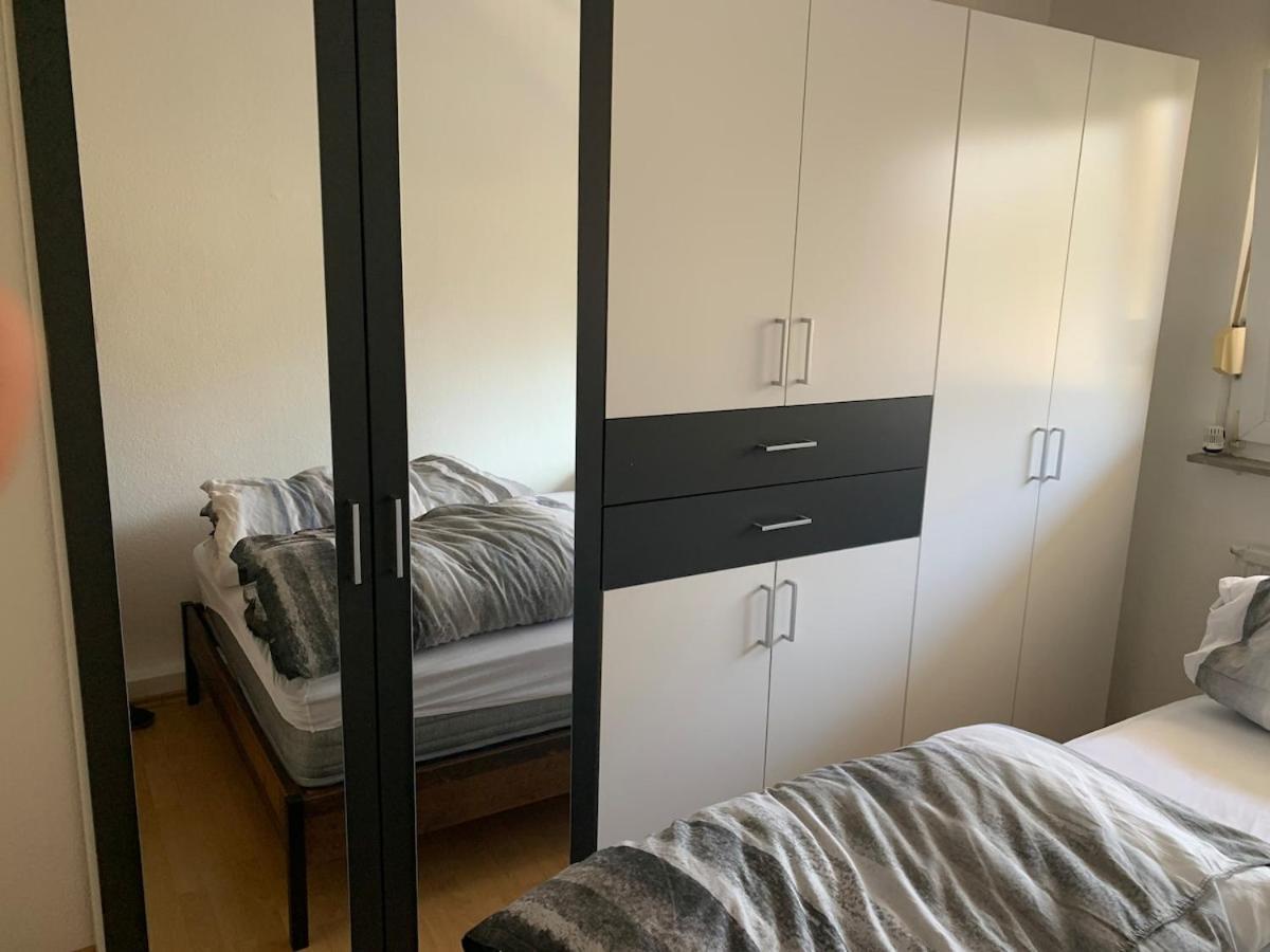 Kleine Wohnung In โอเวอราธ ภายนอก รูปภาพ