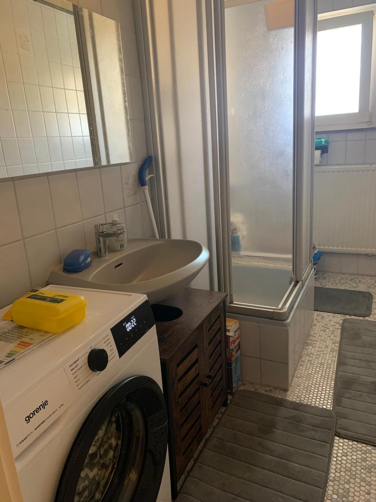 Kleine Wohnung In โอเวอราธ ภายนอก รูปภาพ