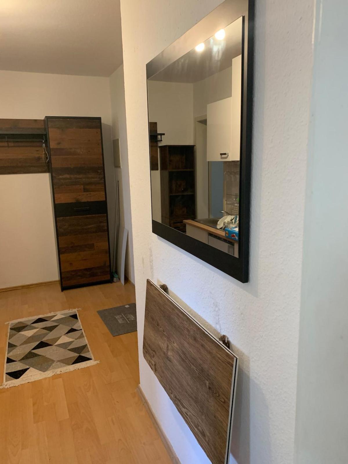 Kleine Wohnung In โอเวอราธ ภายนอก รูปภาพ